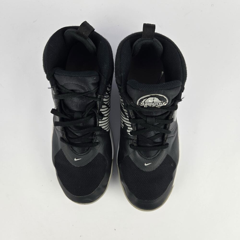 Nike Shoes Boys Size 6.5 Team Hustle D9 Basketball Sneaker Black Mid Top - Picture 4 of 9
